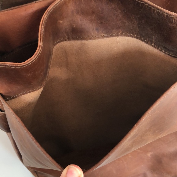 Full leather messenger bag - Adrian Klis fine leathers - Picture 8 of 8